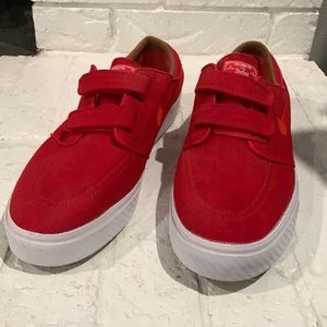 Nike Janoski